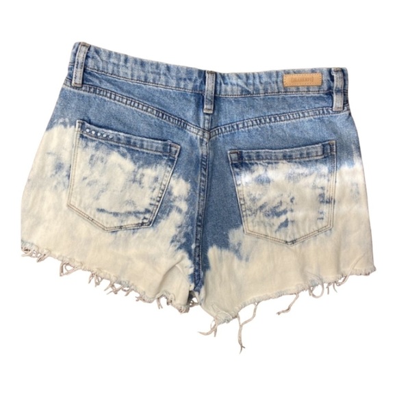 BLANK NYC Women’s The Barrow Vintage High Rise Denim Jean Shorts Size 28W - Picture 2 of 9